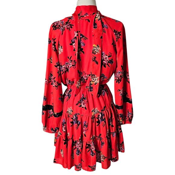 Gianni Bini Red Floral Dress with Neck Tie Size Small - Picture 10 of 10